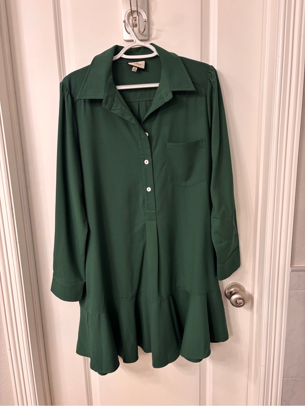 Tuckernuck Green Button-Front Tunic Dress